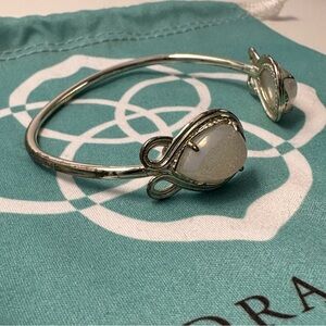 KENDRA SCOTT Andy Cuff Bracelet in Gold Iridescent Drusy